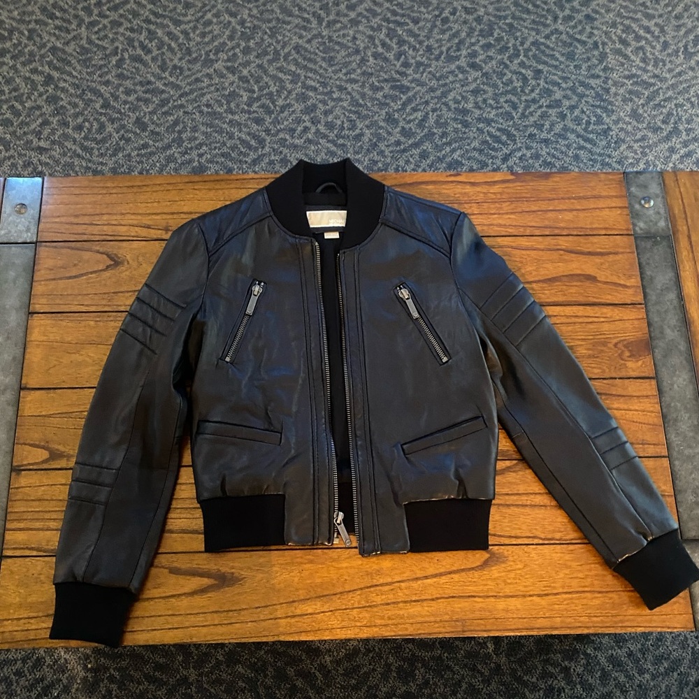 ❌sold❌Black leather bomber Michael kors moto riding jacket